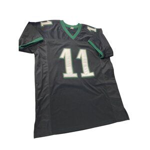 Carson Wentz #11 Eagles Green white signed Sports Jersey XL SKU 8961